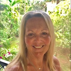 Meet your Posher, Vickie